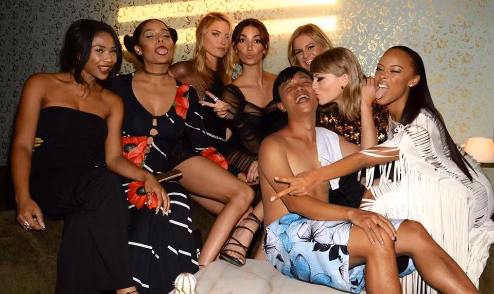 Vẫn như nhiều lần trước, bộ ảnh lần này vẫn được xử lý rất mượt mà, độ sáng được thực hiện rất chuẩn cứ như thật.