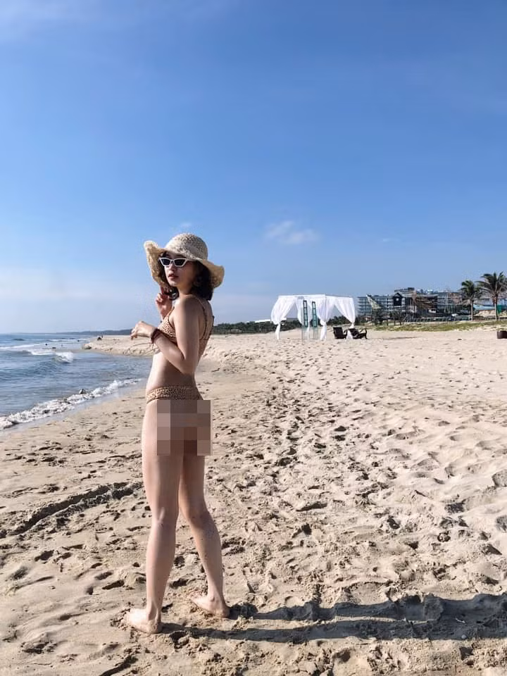 Trải qua cuộc hôn nhân đầu tiên đổ vỡ, cô nàng dần trở nên kín tiếng hơn trong cuộc sống.