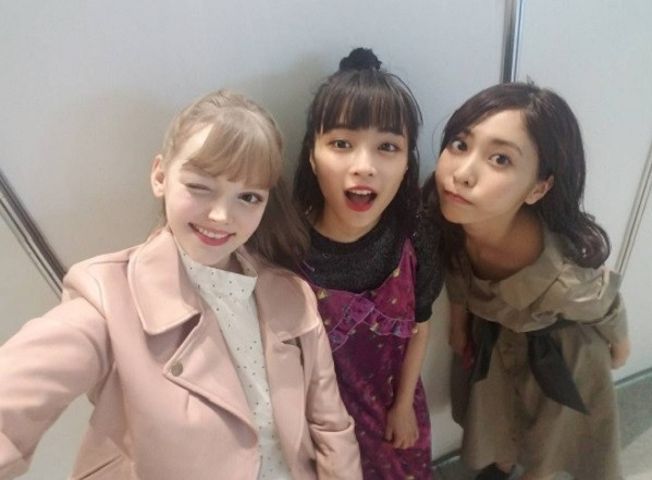 Dakota Rose cho hay phong cách thời trang và trang điểm của mình bị ảnh hưởng nhiều bởi các bộ truyện tranh và nghệ thuật cosplay Nhật Bản.