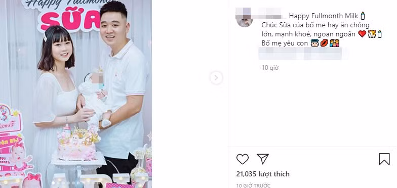 Trước đó, sau khi đăng tải loạt hình ảnh đầy tháng đứa con đầu lòng, Chi Bé đã khóa phần bình luận dưới bài đăng để tránh những săm soi, tò mò của cư dân mạng.