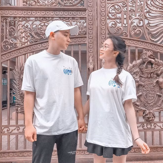 Chi Bé dường như mất tích và chỉ đăng tải hình ảnh về bạn trai của cô, hiện tại là chồng.