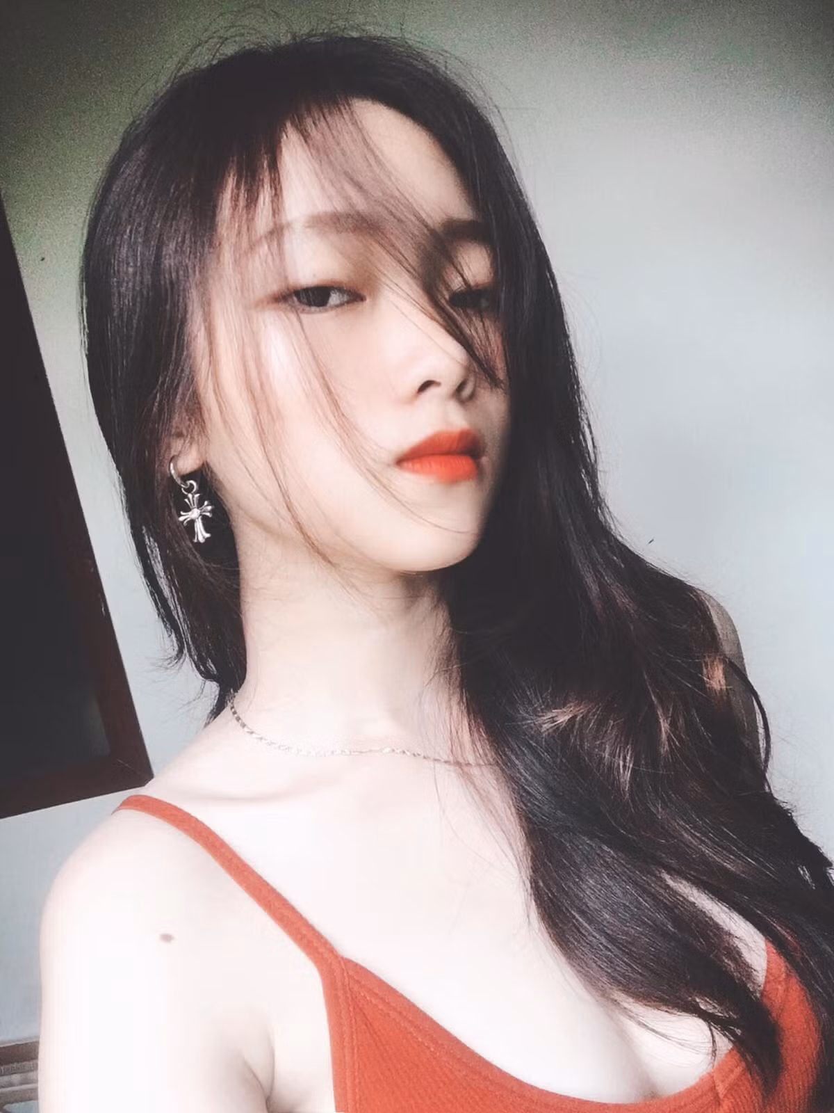 Nữ sinh lựa chọn ngành học Kinh tế để trau dồi cho bản thân những kiến thức toàn diện về xã hội, cũng như chuẩn bị hành trang vững chắc trên con đường tự lập.