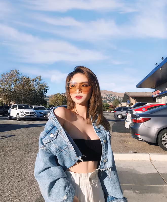 Cô gái 19 tuổi luôn xuất hiện với hình ảnh sang chảnh.