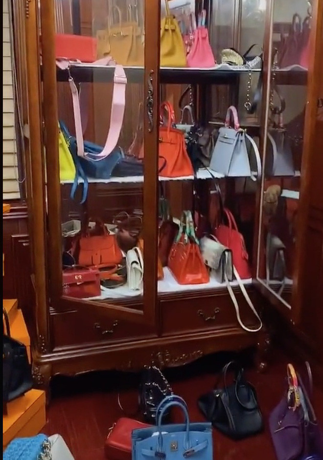 Các cô, cậu ấm trên Tik Tok khiến dân tình không khỏi trầm trồ về những thứ mình sở hữu trên nền nhạc "Ông bà già tao lo hết".