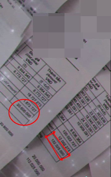 Lập tức loạt ý kiến trái chiều của dân mạng đã được đưa ra. Trong khi có ý kiến bày tỏ ngưỡng mộ với những người sinh ra đã ở vạch đích.