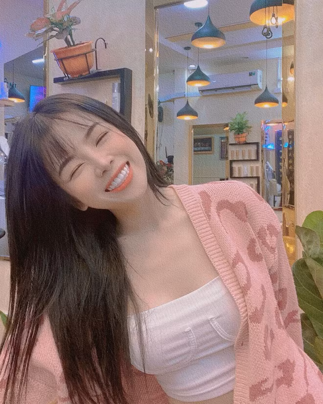 Những lần cô nàng "hóa bánh bèo" cũng khiến nhiều người nhìn là muốn "thả tim" ngay.