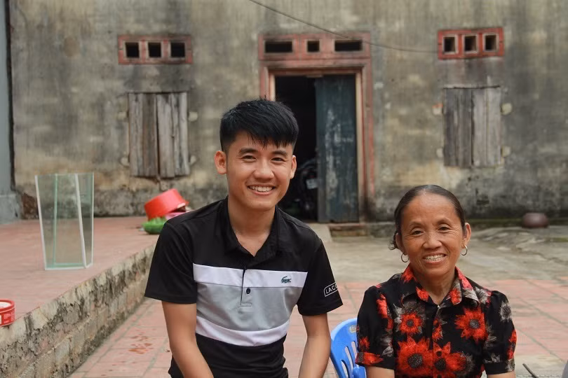 Nau an mat ve sinh, ba Tan Vlog khien dan tinh bat binh