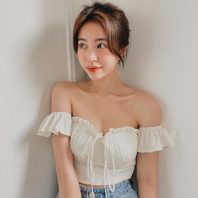 Cô nàng cũng khiến nhiều người bất ngờ khi vinh dự được tham gia chiến dịch One Day Police, một ngày thử làm cảnh sát trưởng tại thành phố cô đang sinh sống.