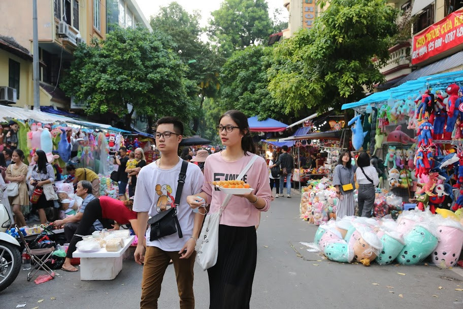 Vẻ đẹp lung linh của Hàng Mã những ngày cận kề Trung thu đã trở thành nét đẹp đặc trưng riêng của phố cổ.