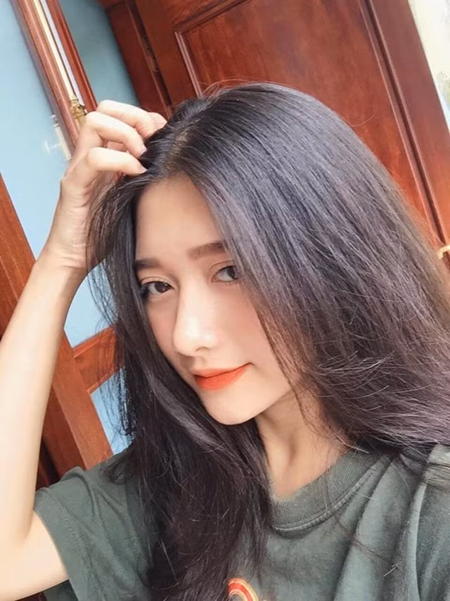 Ngoài thời gian dành cho việc học, gái xinh này cũng thử sức với vai trò mẫu ảnh.