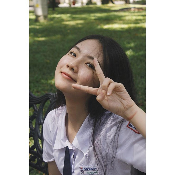 Nữ sinh 10x cũng bộc bạch, Hoa hậu Việt Nam 2020 là cuộc thi nhan sắc đầu tiên mà cô ghi danh. Thủy Tiên không đặt mục tiêu lọt Top cao hay giành được vương miện. Cô chỉ mong muốn được học hỏi, phát triển bản thân và giao lưu với mọi người.