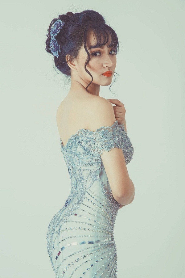 Không quá nổi bật về hình thể nhưng vẻ ngoài cá tính cùng phong cách ăn mặc ấn tượng đã giúp Ngọc Tuyền "ghi điểm" trong lòng người hâm mộ.