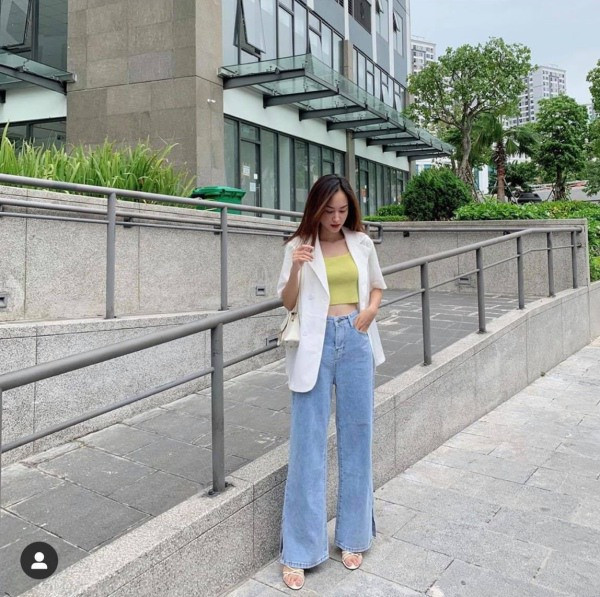 Cận cảnh nhan sắc của hot girl phù dâu vừa làm dân tình điên đảo vì quá xinh đẹp.