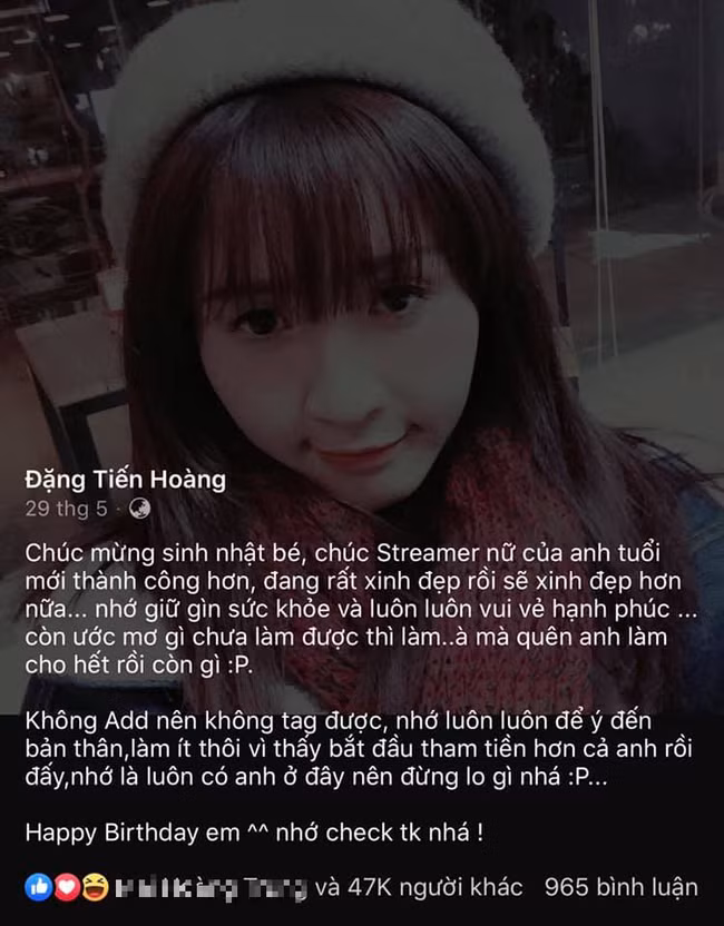 Điều này cũng có nghĩa nam streamer không hề "vô tâm khi yêu" như nhiều người chỉ trích. Ảnh: Chụp màn hình