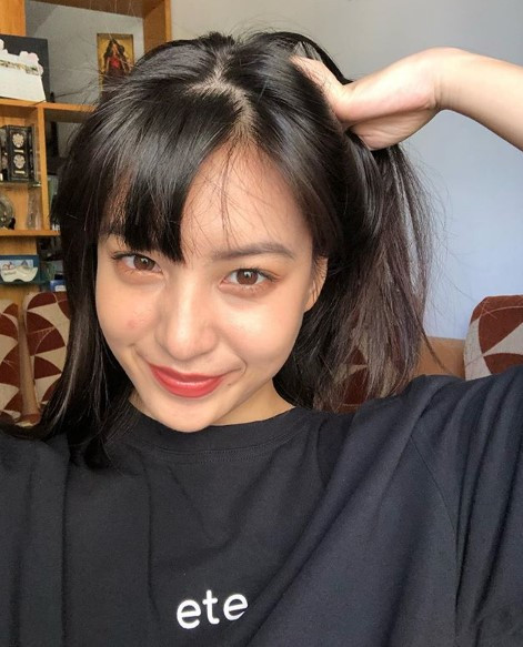 Nguyễn Lâm Thảo Tâm sinh năm 2000 là gương mặt đã khá quen thuộc với giới trẻ khi hot girl này xuất sắc đạt điểm IELTS 8.5 ngay trong lần thi đầu tiên.