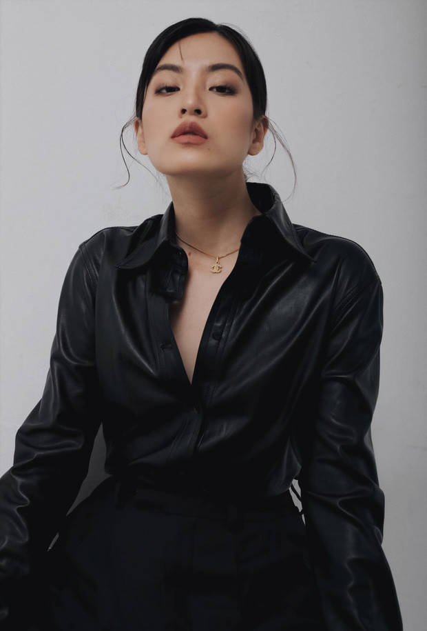 Hiện tại, hot girl sinh năm 2000 cho biết cô vẫn muốn tập trung vào việc học, thử sức với một vài vai diễn khác nếu có cơ hội và sẽ cân nhắc thật kỹ càng việc có nên đi tiếp với vai trò là diễn viên hay không.