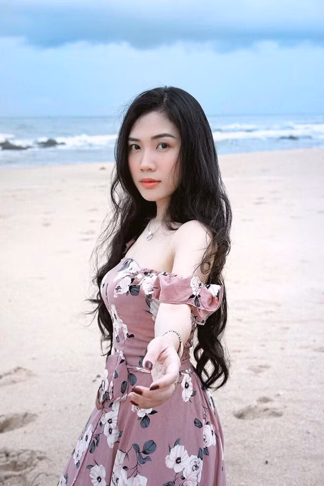 Instagram cá nhân của Chù vẫn thu hút đông đảo sự chú ý từ công chúng khi có đến 339 ngàn lượt theo dõi.