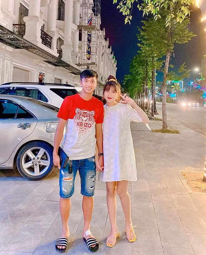 Qua đó, cô chỉ mong người đàn ông của đời mình thấu hiểu và biết trân trọng nhiều hơn.