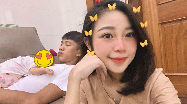 Tuy nhiên, kể từ khi lấy vợ có con, Phan Văn Đức cho người hâm mộ thấy một khía cạnh khác về con người anh.