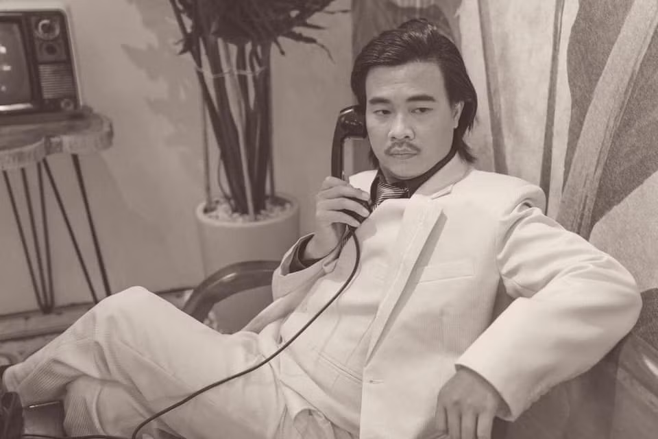 Phong cách của Lưu Minh Tài khiến nhiều người liên tưởng tới những năm 80-90 của thế kỷ trước.