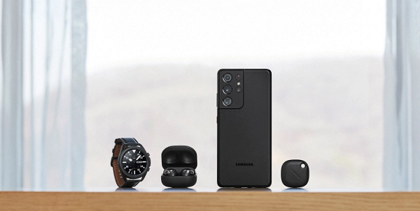 Nếu bạn ở đủ gần thiết bị thất lạc, bạn có thể sử dụng thước đo trên màn hình để xem khoảng cách đến đồ vật đó. Tín hiệu càng dày đặc, chứng tỏ chúng ta đang càng ở gần nó. Để giúp tìm được chiếc tracker này, bạn có thể bắt nó phát ra âm thanh.