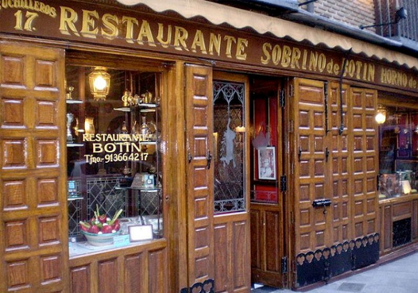 Sobrino de Botín là là một nhà hàng nằm tại thủ đô Madrid, Tây Ban Nha. Đây chính là nhà hàng lâu đời nhất trên thế giới vẫn luôn hoạt động đến ngày nay.