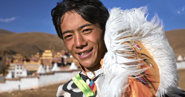 Chính quyền cũng tăng cường giới thiệu Dingzhen trên các nền tảng mạng xã hội, thậm chí còn mở tài khoản cho con ngựa Pearl của anh ta.