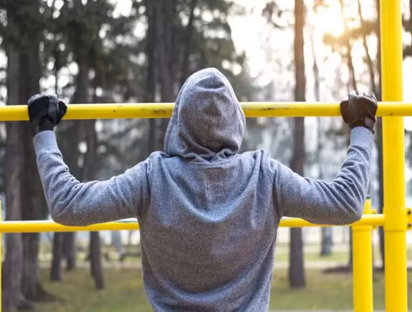 Sau bữa ăn đó, mẫu máu của tình nguyện viên tiếp tục được thu thập để để kiểm tra mức insulin, glucose và triglyceride, để tính toán tốc độ nạp và oxy hóa lipid có được duy trì hay không. Kết quả cho thấy không có sự khác biệt đáng kể xảy ra giữa hai lần tập luyện, trong nhiệt độ thấp và nhiệt độ cao.