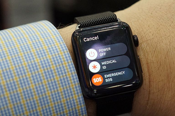 Bailey nói rằng người đi xe đạp đã bị cuốn vào dòng sông với dòng chảy rất nhanh và cả đội cứu hộ đã rất ngạc nhiên về khả năng tự cứu mình của anh ấy. Đoạn sông Wye nói trên ở gần biên giới giữa Anh và xứ Wales. Vào tháng 1, chính quyền địa phương đã đưa ra cảnh báo lũ lụt cho con sông này.