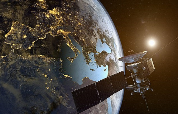 SpaceX đã bắt đầu chương trình thử nghiệm công khai vào tháng 10 năm ngoái. Dịch vụ ban đầu có giá 99 USD một tháng, bên cạnh chi phí trả trước 499 USD để đặt hàng Bộ phụ kiện Starlink, bao gồm thiết bị đầu cuối cho người dùng và bộ định tuyến Wi-Fi để kết nối với vệ tinh.