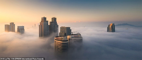 Thành phố Thanh Đảo, được chụp bởi nhiếp ảnh gia Trung Quốc Di Lu.