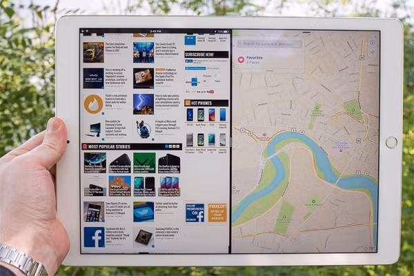 Có tin đồn, Apple đang phát triển phiên bản mới của ‌iPad Pro‌ 12,9 inch. Thế hệ máy tính bảng mới dự kiến sẽ sử dụng màn hình LED mini và có thể sẽ có một mẫu 11 inch sử dụng màn hình tương tự. Công nghệ LED mini sẽ giúp thiết kế sản phẩm mỏng và nhẹ hơn, đồng thời cung cấp màn hình gam màu rộng và HDR giúp tăng thêm độ tương phản, màu sắc.