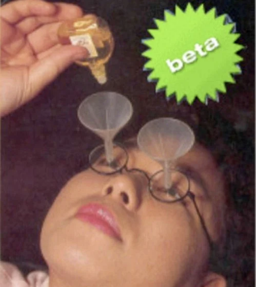 Dụng cụ giúp nhỏ mắt chính xác.