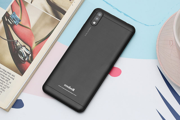 Điện thoại Mobell P41 đến từ thương hiệu Singapore Mobell trang bị kết nối 3G, hỗ trợ 2 sim nano.