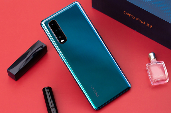 Oppo Find X2 là smartphone cao cấp nhất của Oppo có pin 4.200 mAh, được trang bị sạc nhanh Super VOOC 2.0 công suất 65W - sạc đầy pin trong 38 phút.