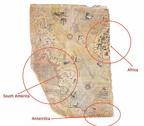 Một trong những điều bí ẩn nhất về Nam Cực là tấm bản đồ cổ đại minh họa lục địa phủ băng hiện nay từng không hề có băng. Vậy ai là người đã vẽ bản đồ kỳ bí vào thời điểm lục địa Nam Cực không có băng từ hàng triệu năm trước? Nhiều người cho rằng những nhân công xây dựng kim tự tháp ở Nam Cực thời bấy giờ đã vẽ chúng nhưng chẳng có bằng chứng nào chứng minh được điều này.