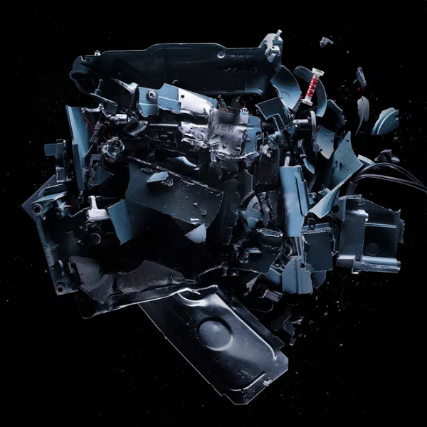 Nhưng giờ đây, chúng đều biến thành các tác phẩm nghệ thuật để phục vụ nhiếp ảnh. Chúng vẫn có giá trị sử dụng, chỉ là theo một cách khác mà thôi.