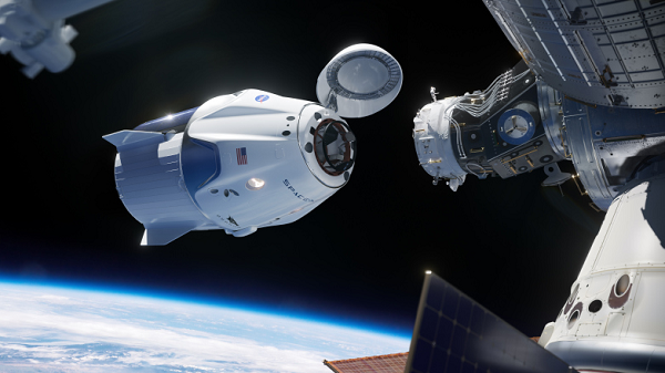 Nhiệm vụ SpaceX Axiom Space 1 sẽ sử dụng SpaceX Crew Dragon để đưa một phi hành đoàn lên ISS trong thời gian ít nhất tám ngày. Đây là lần đầu tiên SpaceX đưa công dân vào không gian. Một số nguồn tin cho biết trong nhiệm vụ này có thể xuất hiện... Tom Cruise.