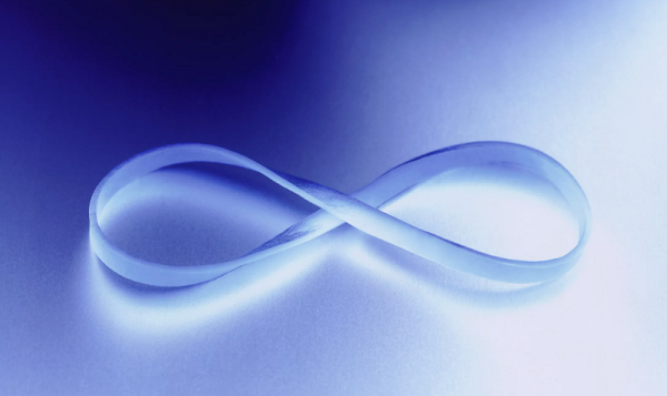 Một ví dụ điển hình khác về vô cực là số π hoặc pi . Các nhà toán học sử dụng ký hiệu cho số pi vì không thể ghi số. Pi bao gồm vô số chữ số.