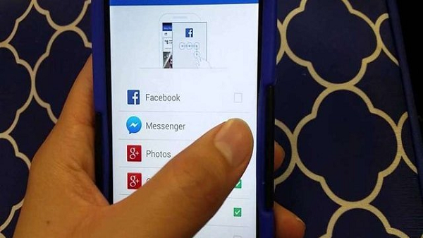 Thế nhưng, trong khi Facebook vẫn còn thiếu sót về vấn đề này, mã hoá đầu cuối đã được WhatsApp sử dụng cho hơn hai tỷ người dùng của mình.