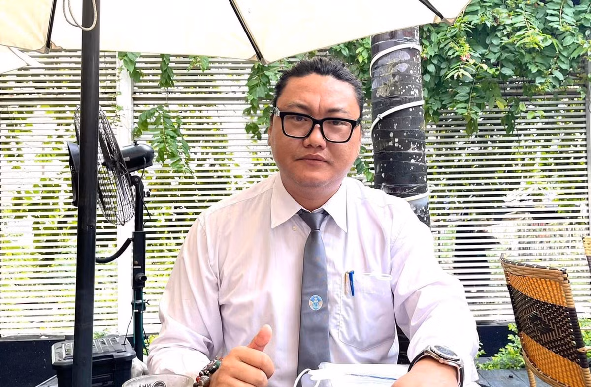 Phó bí thư xã chiếm đất hàng xóm: Cần kỷ luật nghiêm khắc Pho bi thu xa chiem dat hang xom: Can ky luat nghiem khac