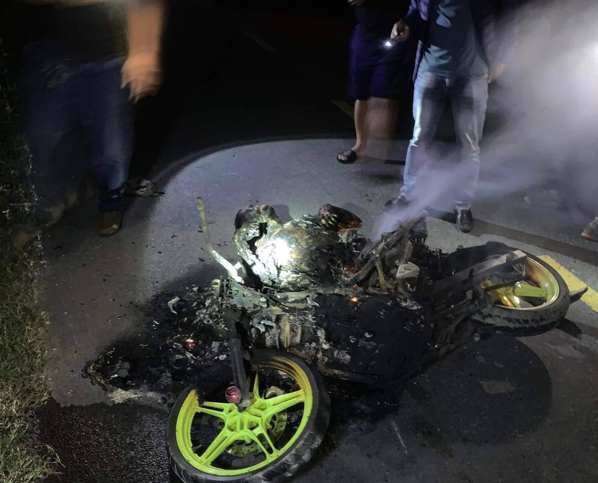 Ha Tinh: Phat hien mot thi the chay den cung chiec xe may