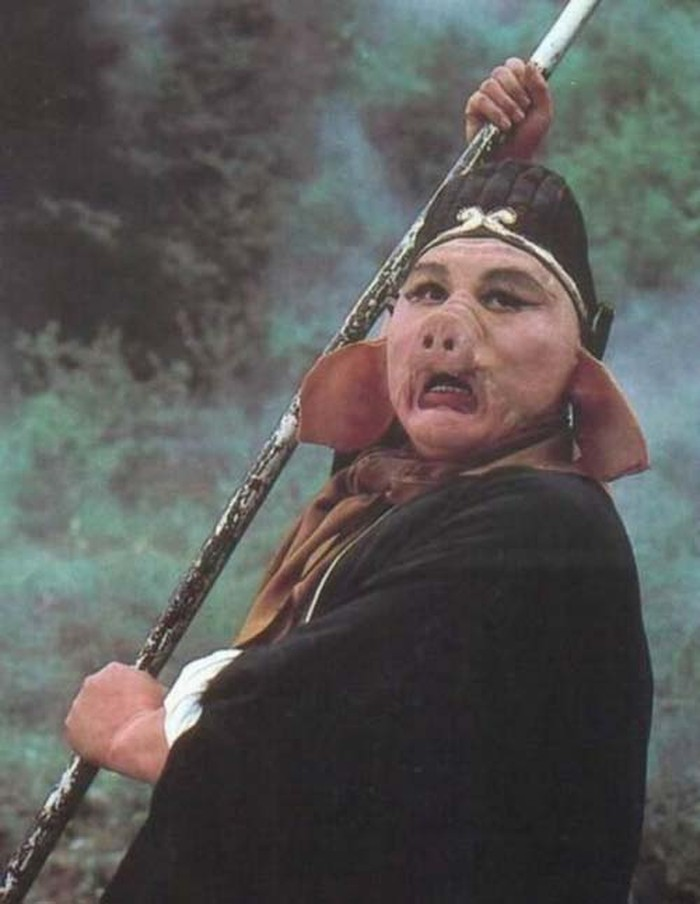 Theo nguyên tắc, khi các nhân vật trên thiên đình phạm tội bị đày sẽ trải qua kiếp đầu thai và sống dưới hạ giới. Hạ giới là nơi cai quản của địa phủ và do Diêm Vương đứng đầu.