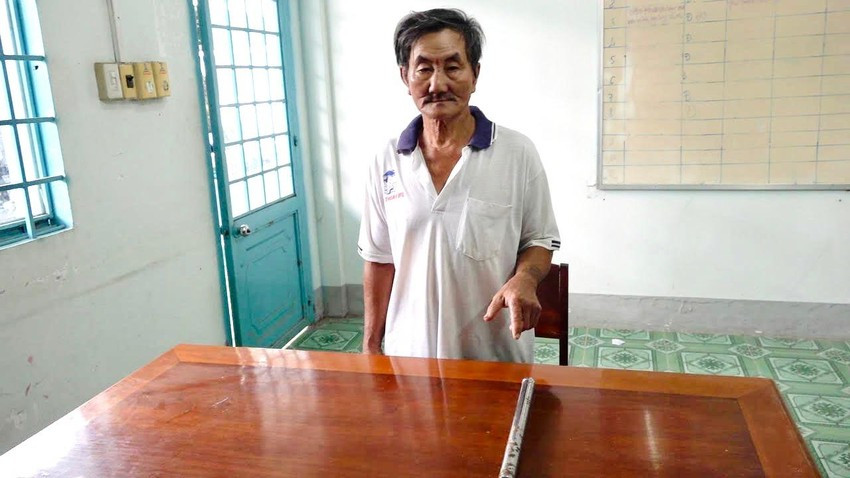 Tin nong 27/10: Canh sat no sung, vay bat 4 nguoi mang ma tuy-Hinh-6