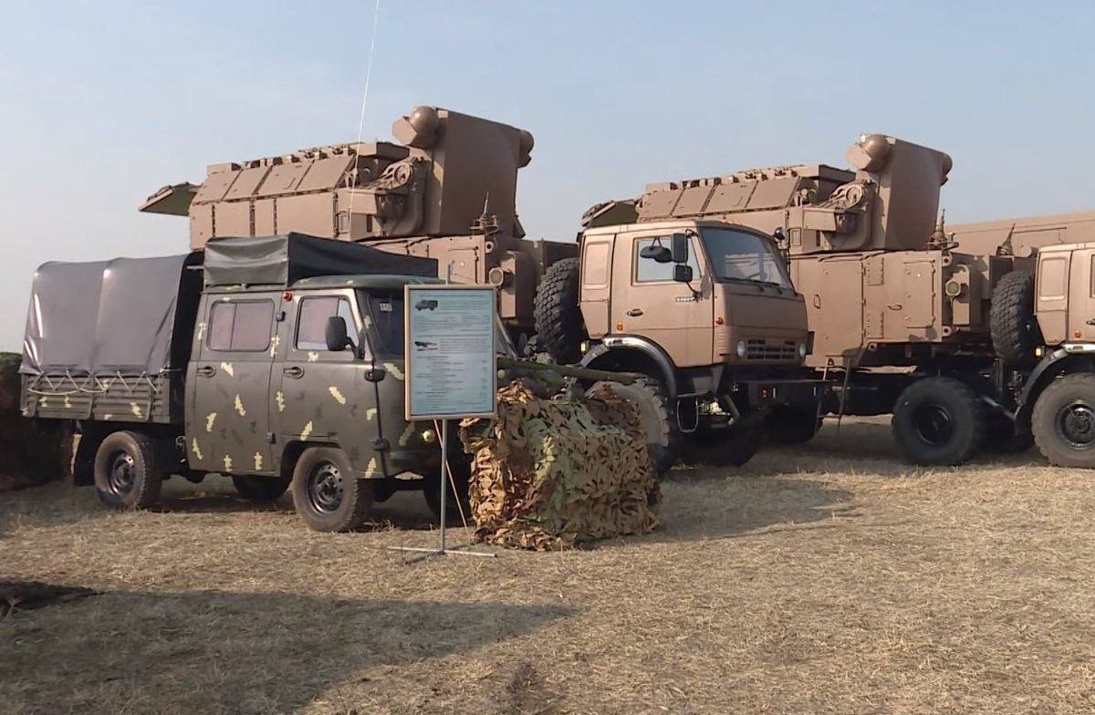 “Không một chiếc Bayraktar TB2 nào bị tiêu diệt trong cuộc chiến tại Karabakh. Thứ vũ khí của Nga vốn được quảng cáo rầm rộ ở Armenia hóa ra hoàn toàn vô dụng trong cuộc xung đột này”, thông báo ghi rõ.