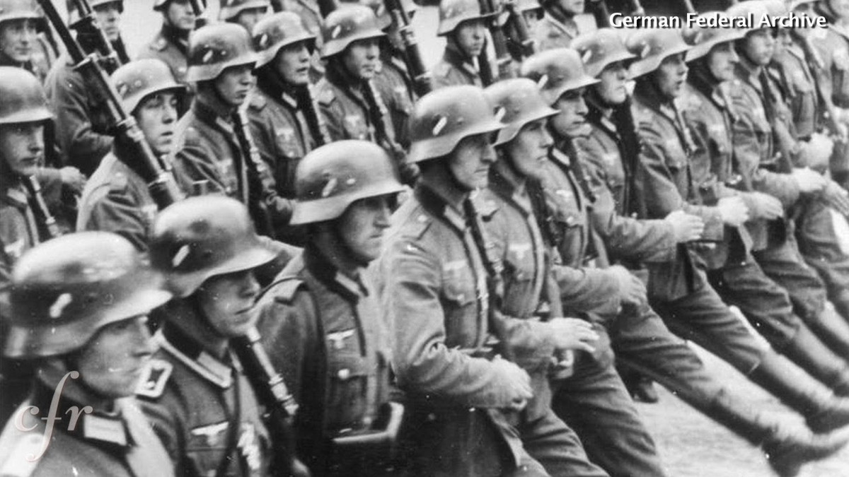 Tuy nhiên, Hitler không thể ngờ rằng, tham vọng quá lớn này đã khiến y phải trả giá bằng tính mạng cũng như đẩy Đức quốc xã đến bờ vực đại bại.