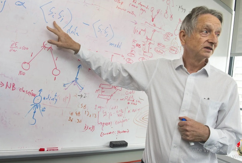 Theo giáo sư Hinton, ước tính có “10 - 20%” khả năng AI sẽ dẫn đến sự tuyệt chủng của loài người trong vòng 30 năm tới, tăng đáng kể so với dự đoán trước đó. Ảnh: Julian Simmonds/Shutterstock.com.