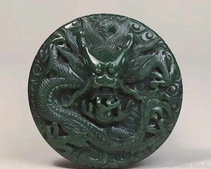 Theo nội dung trong tranh, hai thợ chế tác ngọc sẽ dùng dây thép giống lưỡi cưa để đưa đôi khối ngọc. Để làm được điều đó, trước khi cắt ngọc, họ sẽ xay "cát giải ngọc". Ảnh: Victoria and Albert Museum, London, Wells Legacy.