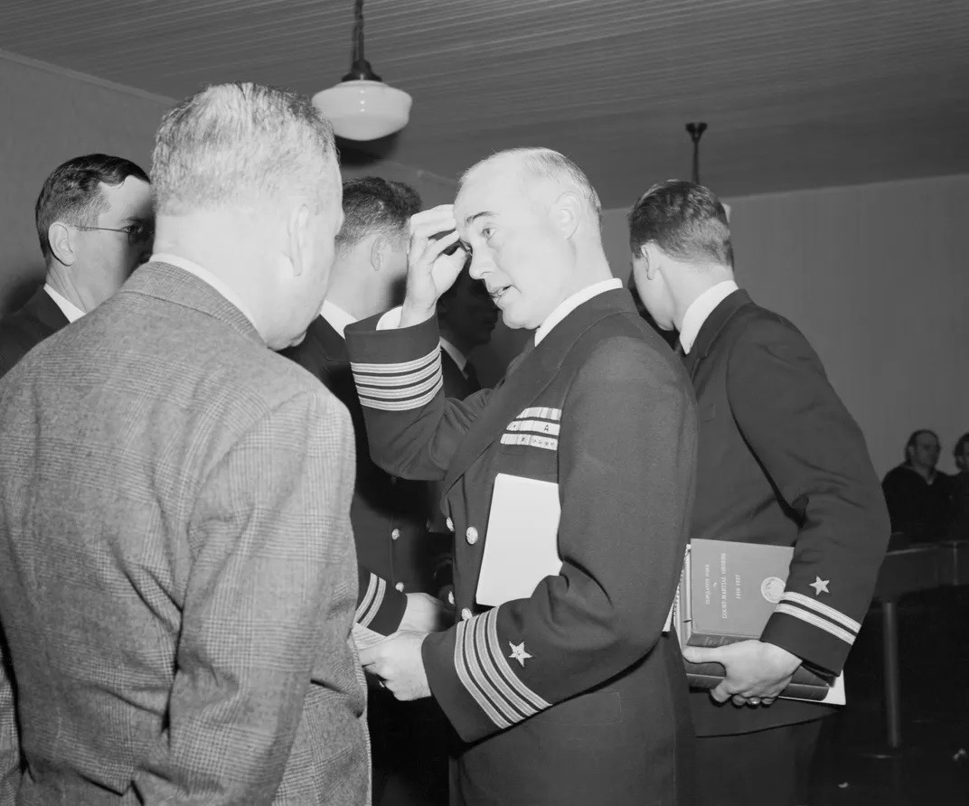 Tuy nhiên, không lâu sau nửa đêm ngày 30/7, tàu chiến của Mỹ trúng ngư lôi từ tàu ngầm của Nhật Bản. Vụ việc khiến con tàu chìm hoàn toàn xuống đáy biển sau 12 phút. Ảnh: Bettmann via Getty Images.