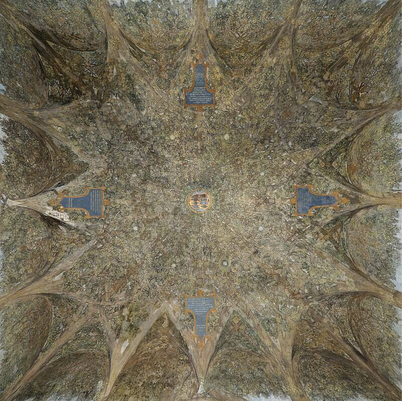 Lâu đài Sforza được xây dựng vào thế kỷ 15 trên phần còn lại của một pháo đài trước đó. Trong nhiều thập kỷ tiếp theo, công trình được mở rộng và trải qua nhiều lần cải tạo trước khi trở thành một nơi ở ấn tượng của hoàng gia. Lâu đài này cũng có ý nghĩa đặc biệt về mặt nghệ thuật. Ảnh: Wikimedia Commons / CC BY-SA 4.0.